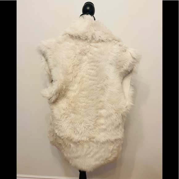 IRO Olair Reversible Shearling Vest - Picture 12 of 13
